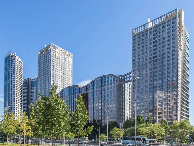 南京激光导航仓储机器人技术